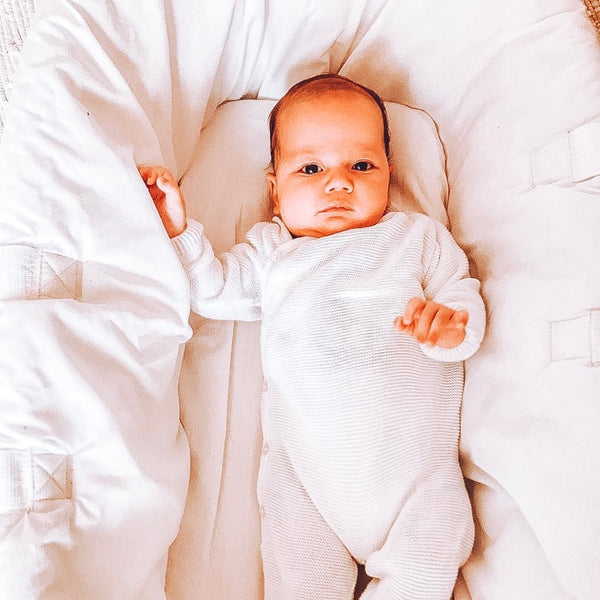 Nous avons demandé à 3 Photographes Professionnels des conseils pour prendre des jolies photos de votre bébé
